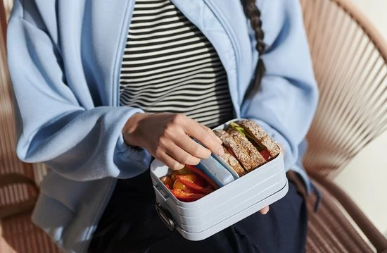 Coupon ✨ Mepal - Lunchbox Take A Break Midi – Geschikt Voor 4 Boterhammen – Wit – Lunchbox Voor Volwassenen ???? 4 Coupon ✨ Mepal - Lunchbox Take A Break Midi – Geschikt Voor 4 Boterhammen – Wit – Lunchbox Voor Volwassenen ???? - Afbeelding 2