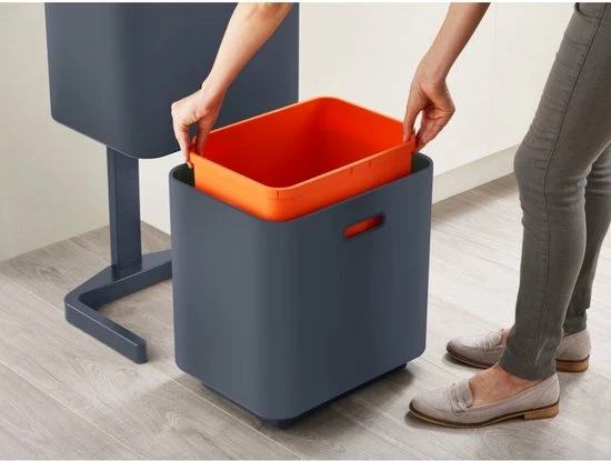 Gloednieuw ???? Joseph Joseph Intelligent Waste Totem - 60 Liter Inhoud - Met 3 Vakken - Grafiet ???? 15 Gloednieuw ???? Joseph Joseph Intelligent Waste Totem - 60 Liter Inhoud - Met 3 Vakken - Grafiet ???? - Afbeelding 13