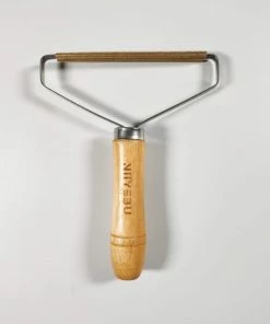 Aanbiedingen ???? NIIYEBU Pluizenverwijderaar - Kleding Ontpluizer - Voor Tapijt - Verwijdert Pluisjes - Huisdierhaar Verwijderaar - Lint Remover - Hout - Makkelijk Mee Te Nemen ????