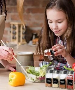 Goedkoop ???? Soothe 12 Glazen Kruidenpotjes Set Met 2 Soorten Strooideksels – Kruidenstrooier 120 Ml – Compleet Pakket Incl Kruidenpotjes Stickers, Krijtstift En Accessoires ⌛ -Yoshiko Shop 550x550 1095