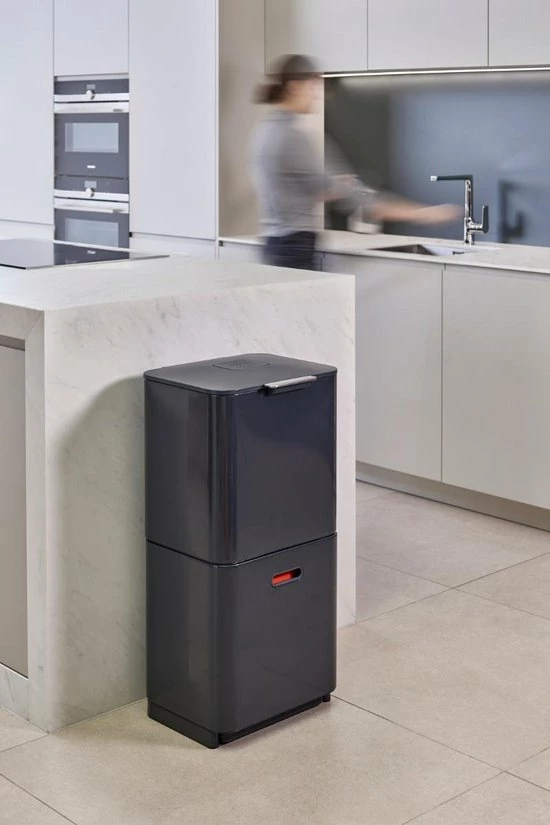 Gloednieuw ???? Joseph Joseph Intelligent Waste Totem - 60 Liter Inhoud - Met 3 Vakken - Grafiet ???? 7 Gloednieuw ???? Joseph Joseph Intelligent Waste Totem - 60 Liter Inhoud - Met 3 Vakken - Grafiet ???? - Afbeelding 5